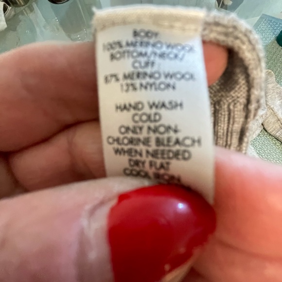 Calvin Klein V Neck Merino Wool Sweater Sz L - Picture 7 of 10